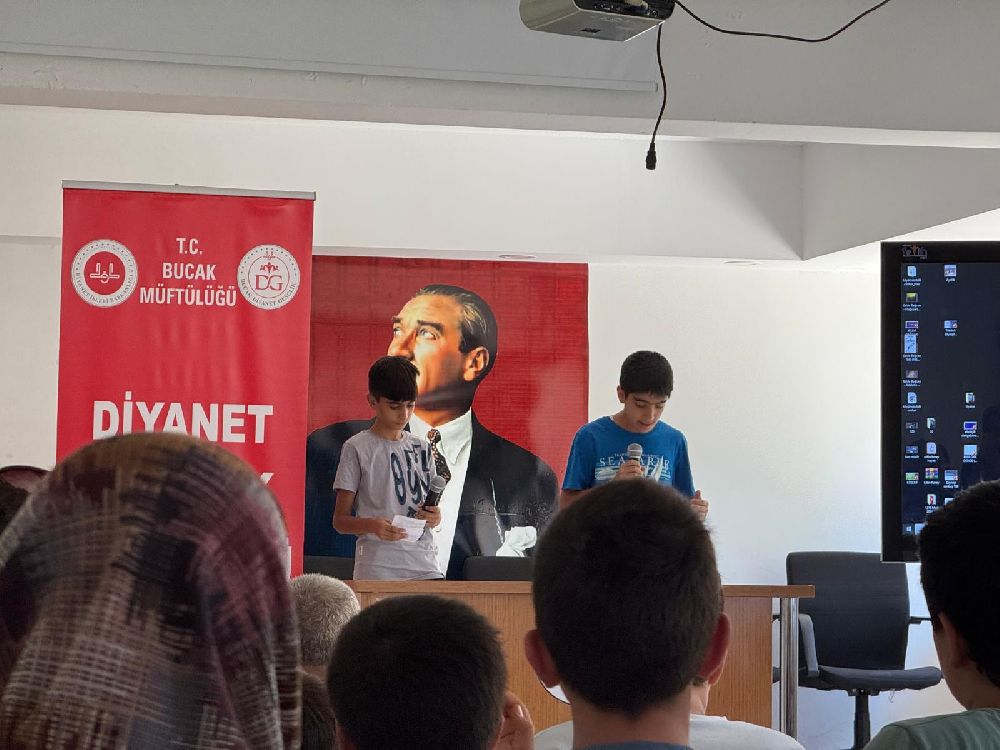 Bucak’ta Yatılı Yaz Kur’an Kursları sertifika töreniyle sona erdi