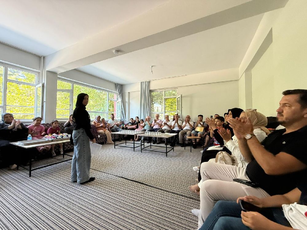 Bucak’ta Yatılı Yaz Kur’an Kursları sertifika töreniyle sona erdi