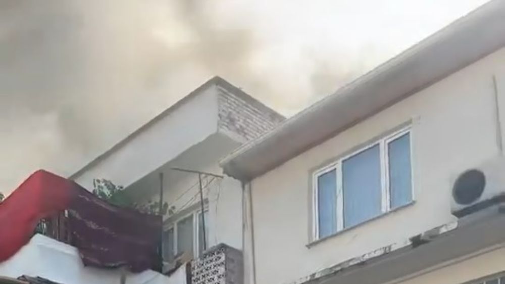 Bursa'da tekstil atölyesinin çatı katında yangın