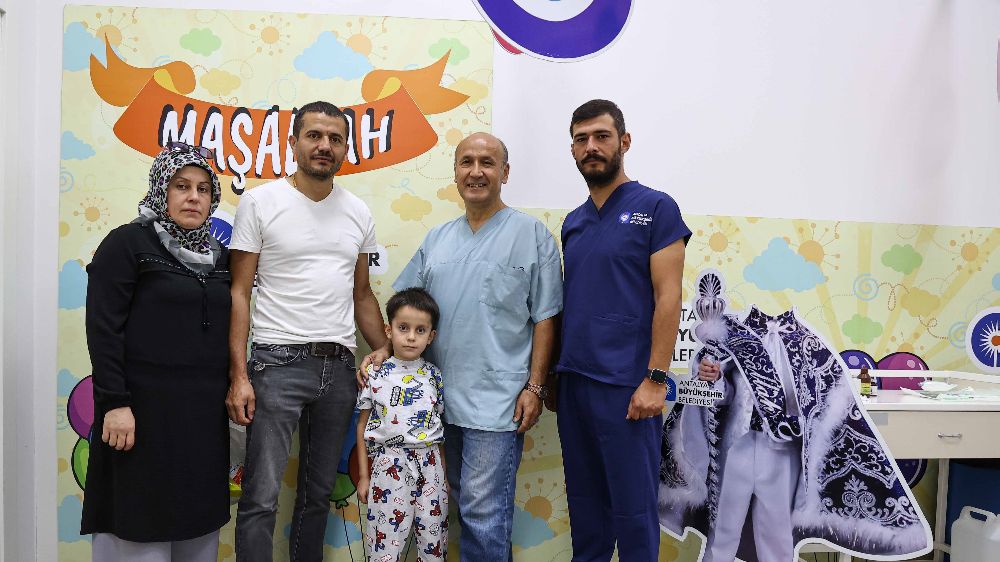  Büyükşehirden ücretsiz ve steril ortamda sünnet hizmeti