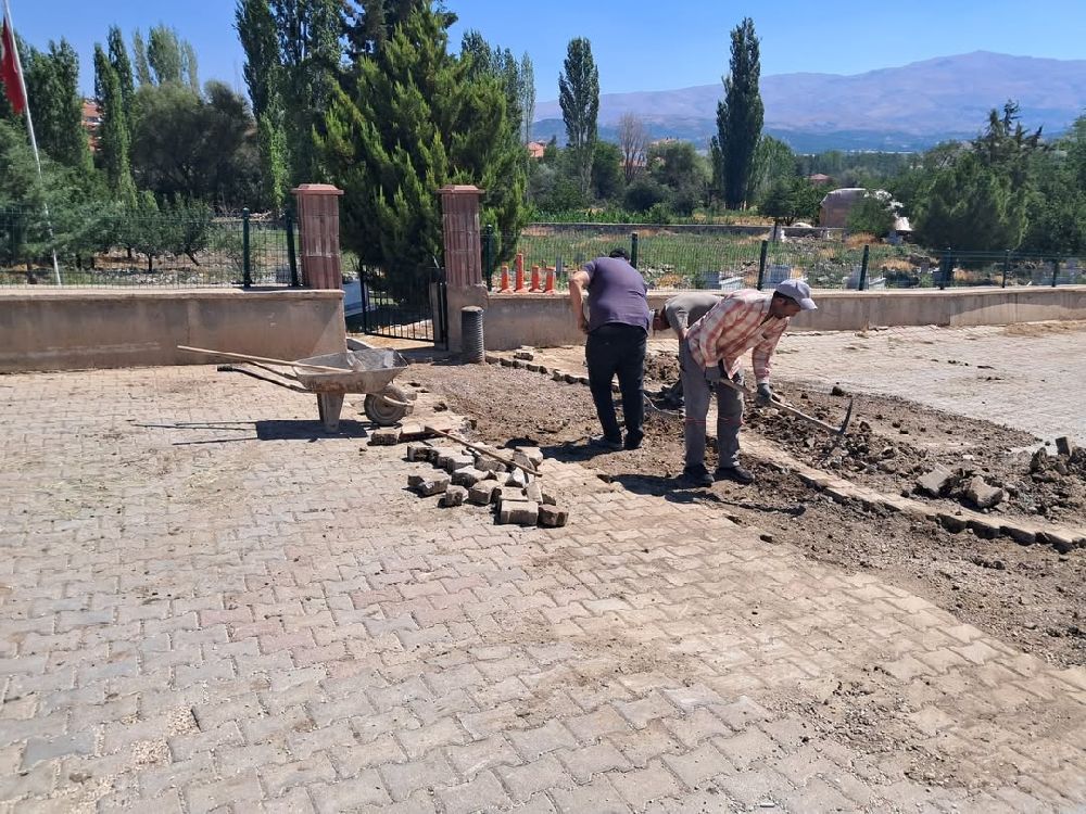 Çavdır Belediyesi, bakım ve onarım çalışmalarını sürdürüyor