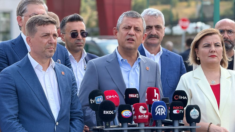 CHP Genel Başkanı Özel: "Bir siyasi parti genel başkanının başka bir siyasi parti genel başkanını ziyaret etmesi ayıplanamaz"