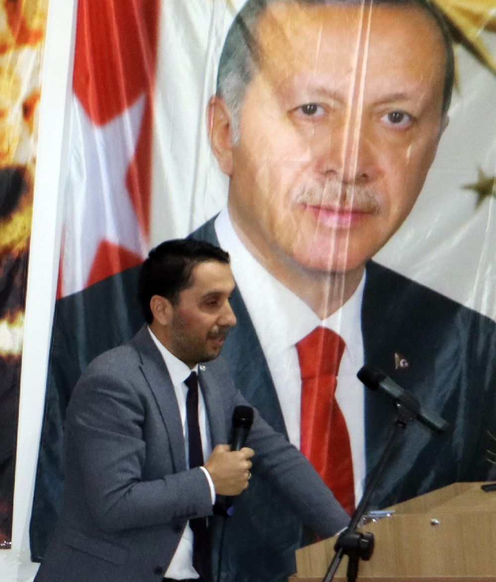 CHP'li Başkan'ın sınavdan en düşük notu alan kardeşi ile yengesi mülakat ile birinci yapıldı