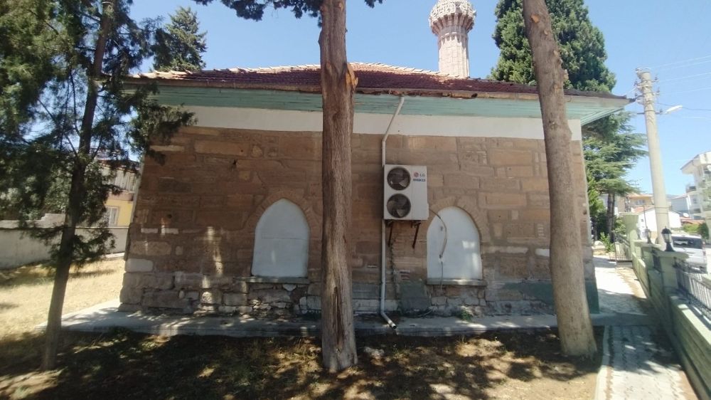 Çivril’in en eski camisi için restorasyon çalışma başlatılıyor