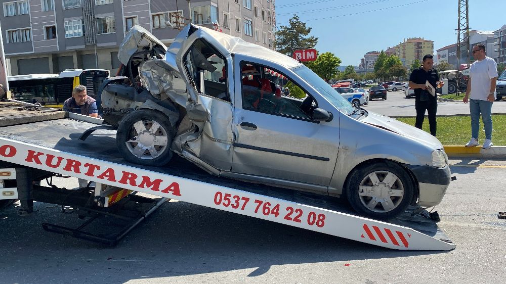 Çorum'da zincirleme kaza: 6 yaralı
