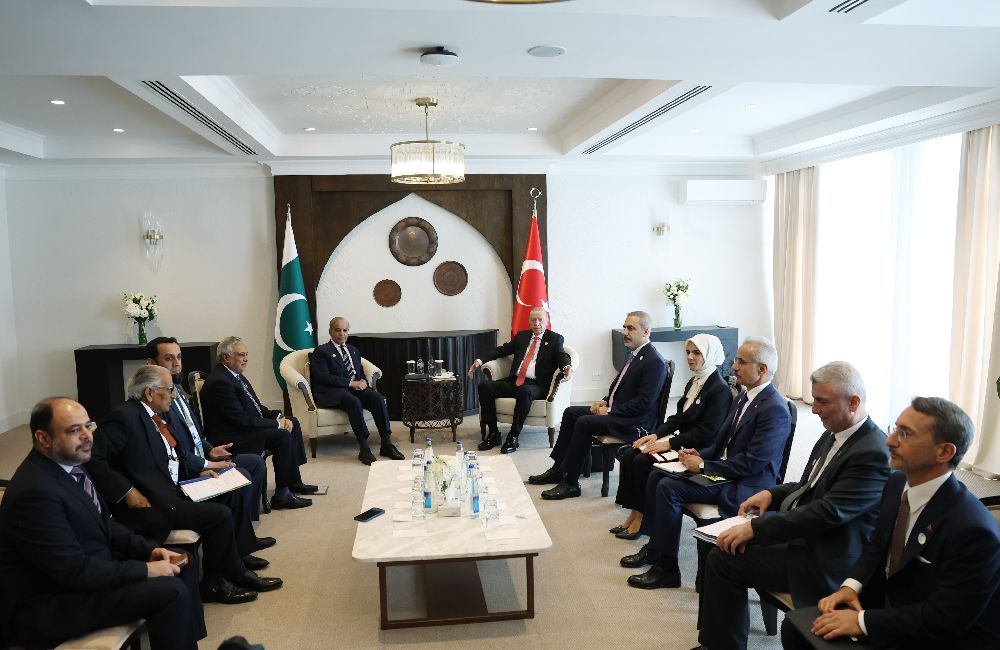 Cumhurbaşkanı Erdoğan, Pakistan Başbakanı Şerif ile görüştü