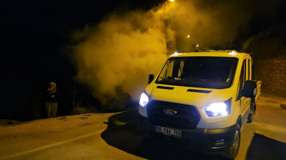 Darende’de haşereyle mücadele sürüyor