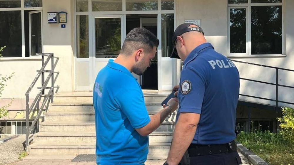 "Dava açıldı" mesajı ile dolandırılmaktan polis kurtardı