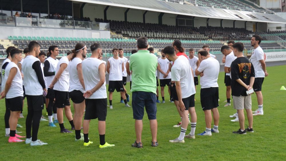 Denizli İdmanyurdu yeni sezon hazırlıklarına başladı