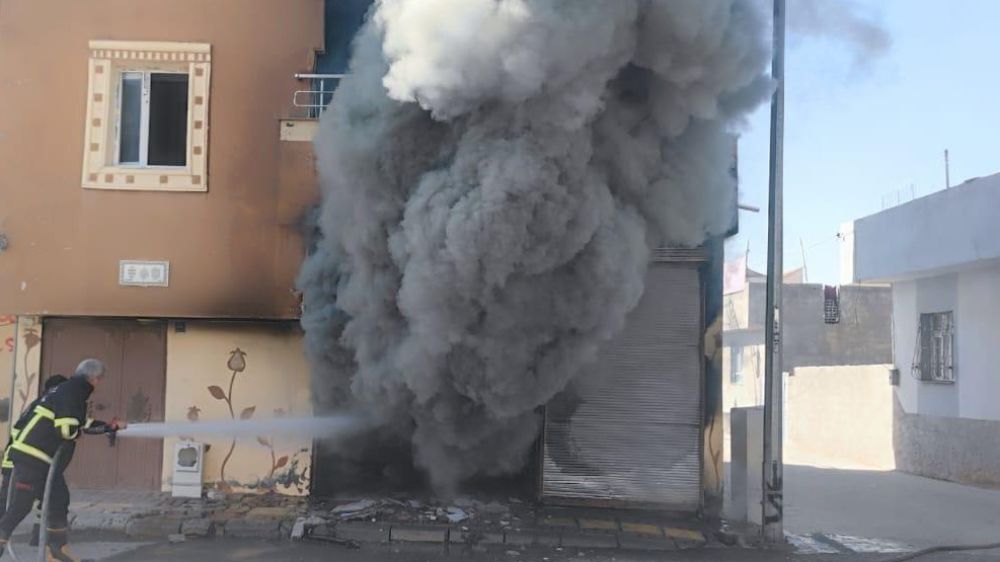 Depo yangını korkuttu