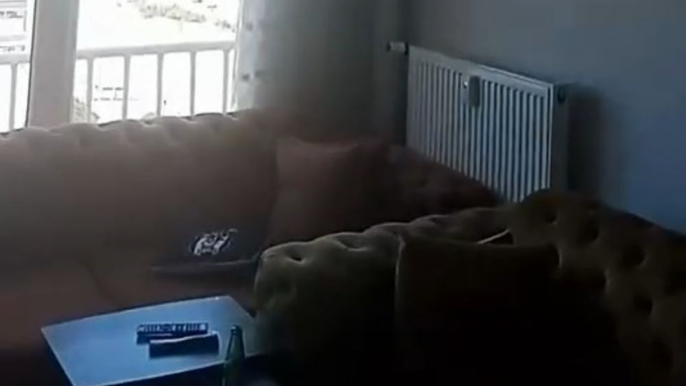 Depremdeki panik anlarını böyle kayda aldı