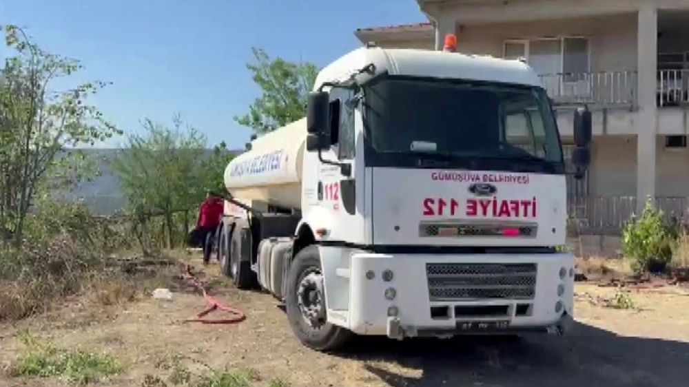 Düzce - Sakarya sınırında çıkan orman yangınına müdahale sürüyor