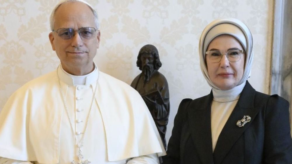 Emine Erdoğan, Papa 14. Leo ile görüştü