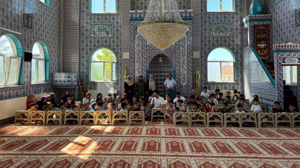 Emirdağ’da yaz Kur’an kursları başladı