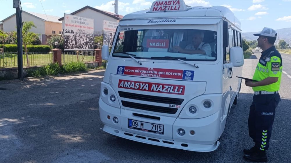 Emniyet kemerinin önemine dikkat çekildi
