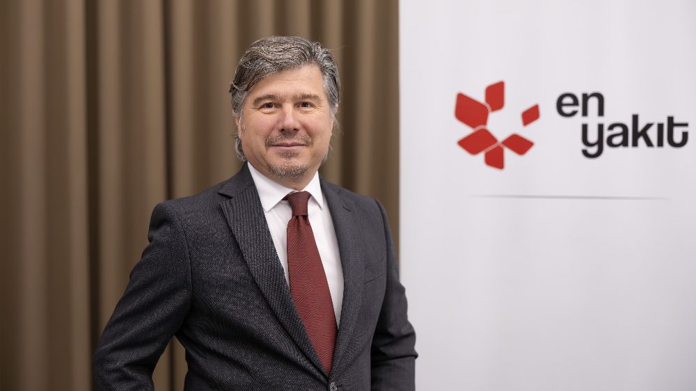 En Yakıt kullanıcılarına ücretsiz şarj hakkı sundu