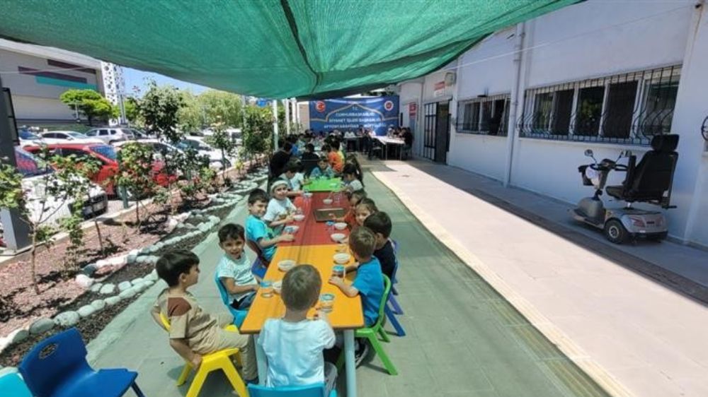 Engelsiz Kur’an Kursunda aşure etkinliği