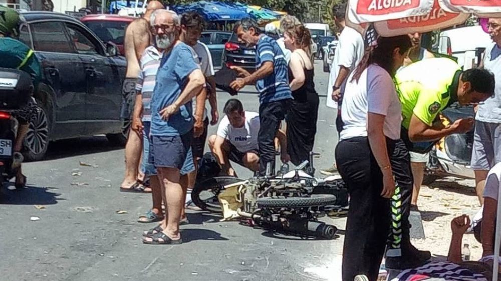 Erdek'te motosikletler çarpıştı: 2 yaralı