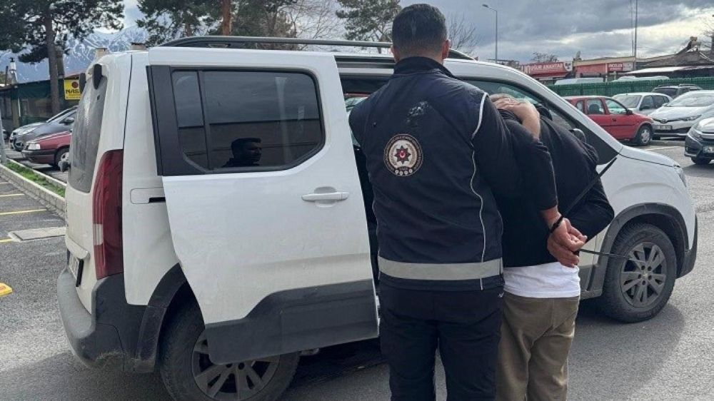 Erzincan’da çeşitli suçlardan kesinleşmiş hapis cezası bulunan 18 aranan şahıs yakalandı
