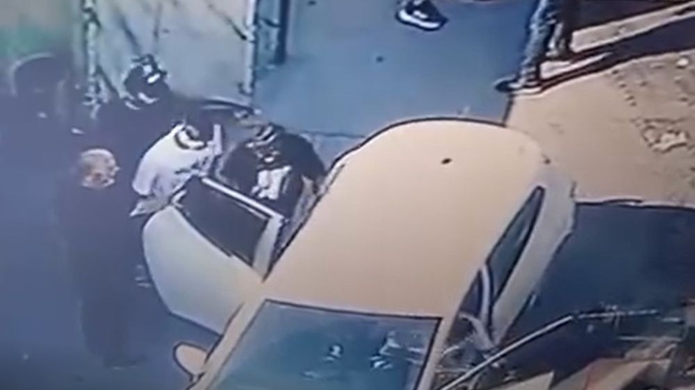 Esenyurt'ta iki hırsızlık olayına karışan çocuklar gözaltına alındı