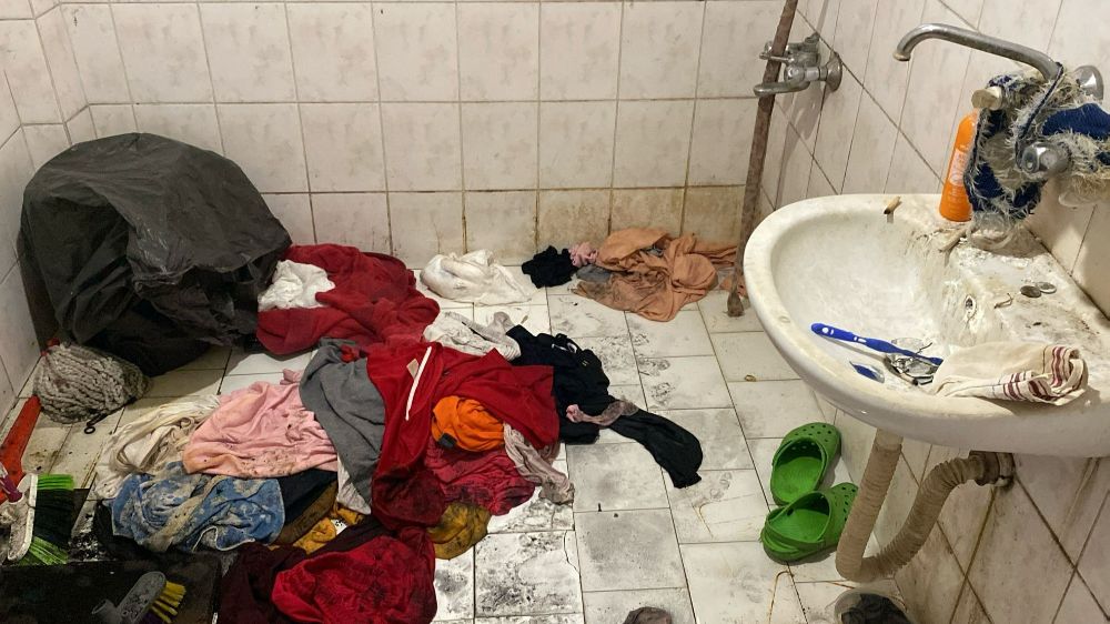 Evi çöp halde bırakıp ortadan kayboldu