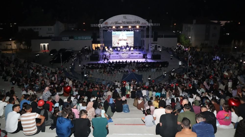 Festivalde Eber Gölü Yaşasın çağrısı