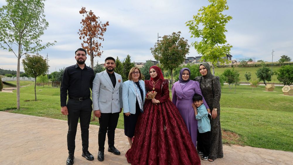 Gaziantep Büyükşehir’den yeni evli çiftlere unutulmaz bir hediye