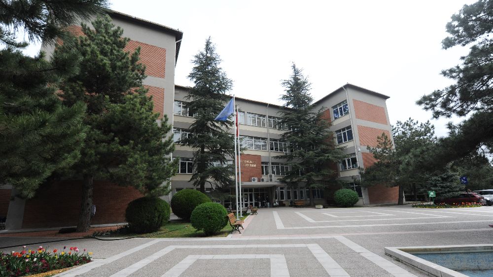 Geleceğin eczacı adaylarının tercihi Anadolu Üniversitesi