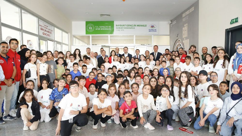 Gençlik ve Spor Bakan Yardımcısı Eminoğlu Bayburt'ta