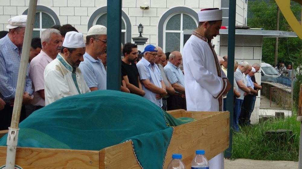 Giresun'un Kümbet Yaylası'ndaki mera kavgasında hayatını kaybeden karı-koca toprağa verildi