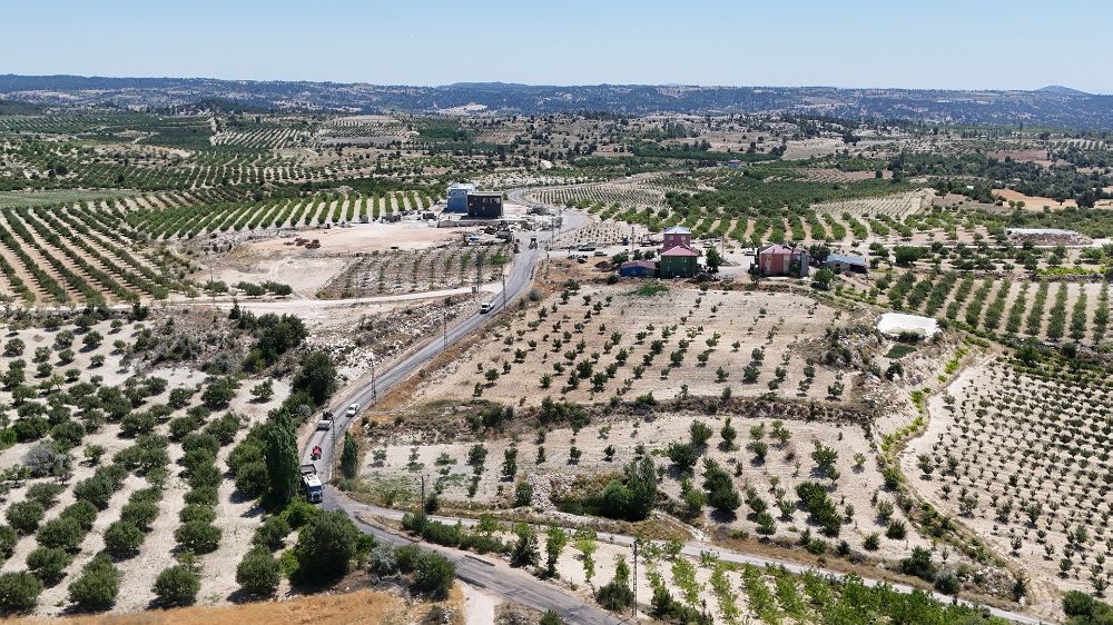 Gülnar'da 8 kilometrelik yol yenilendi