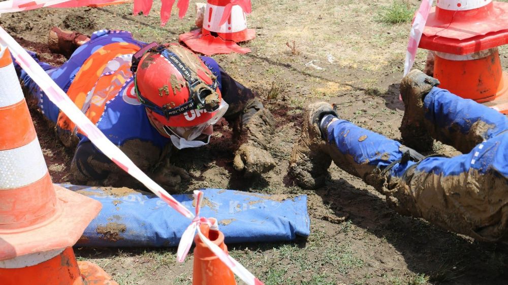 Hakkari UMKE ekibinden tatbikat