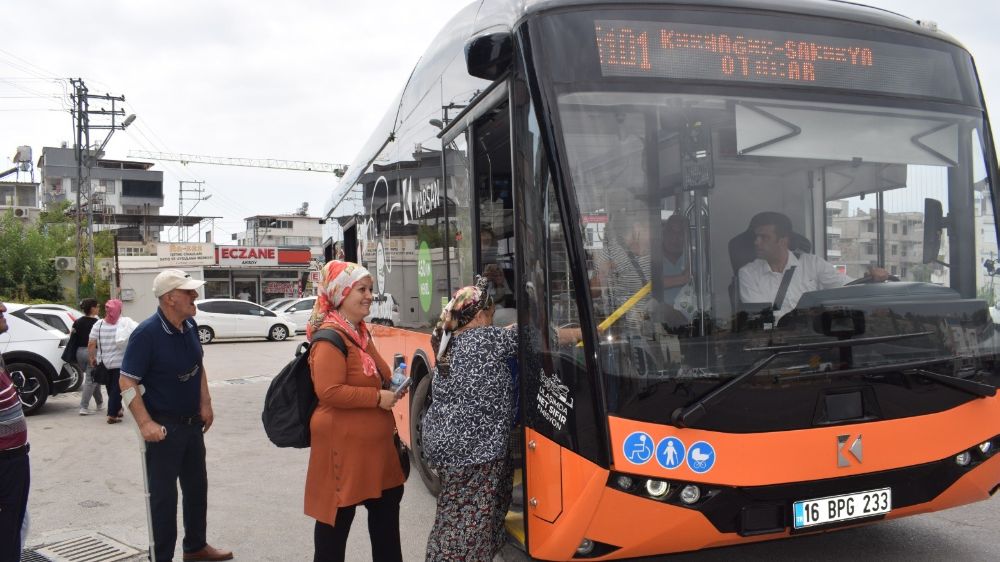 Hatay Büyükşehir Belediyesi, 12 metre uzunluğundaki elektrikli otobüsleri test etti