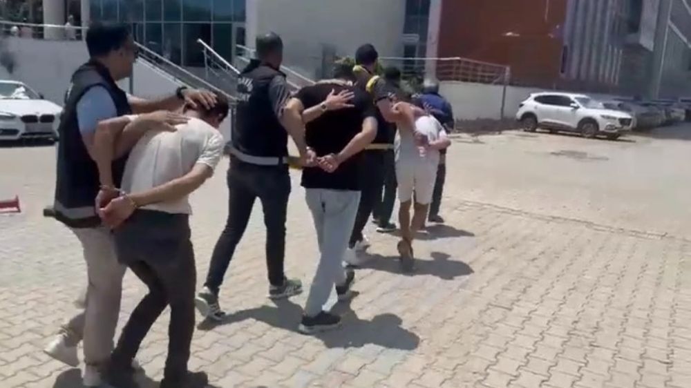 Hatay'da aranan 4 kişi yakalandı