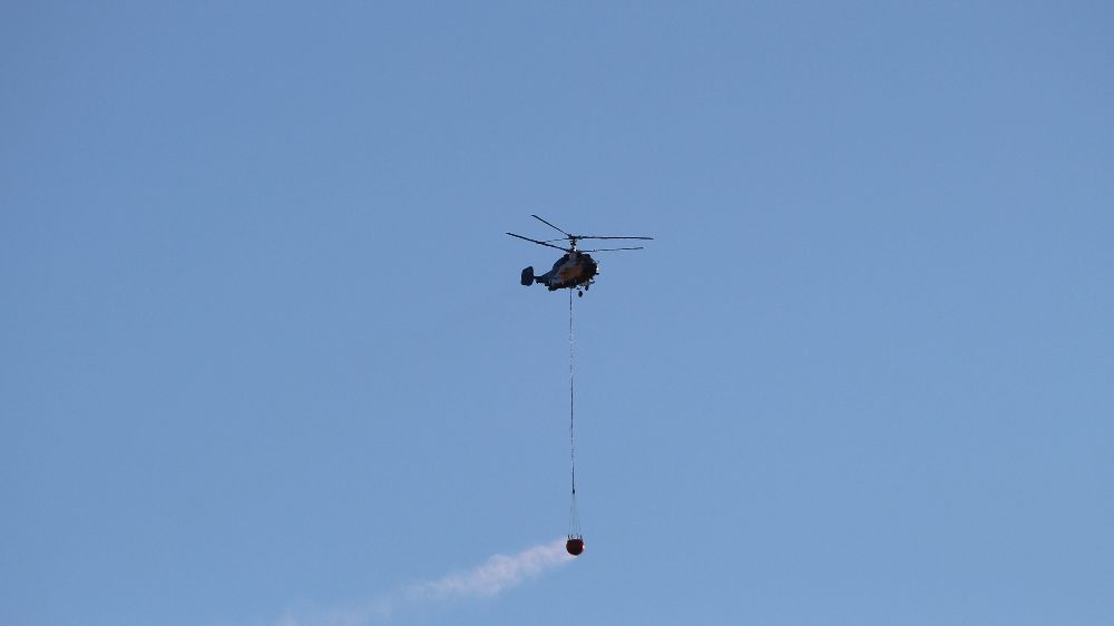 Hatay’da orman yangınına havadan müdahale yeniden başladı