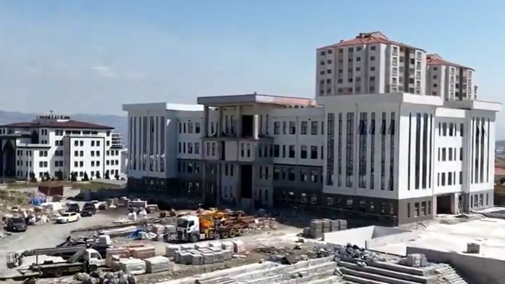 Hatay Valiliği’nin yeni hizmet binası inşa ediliyor