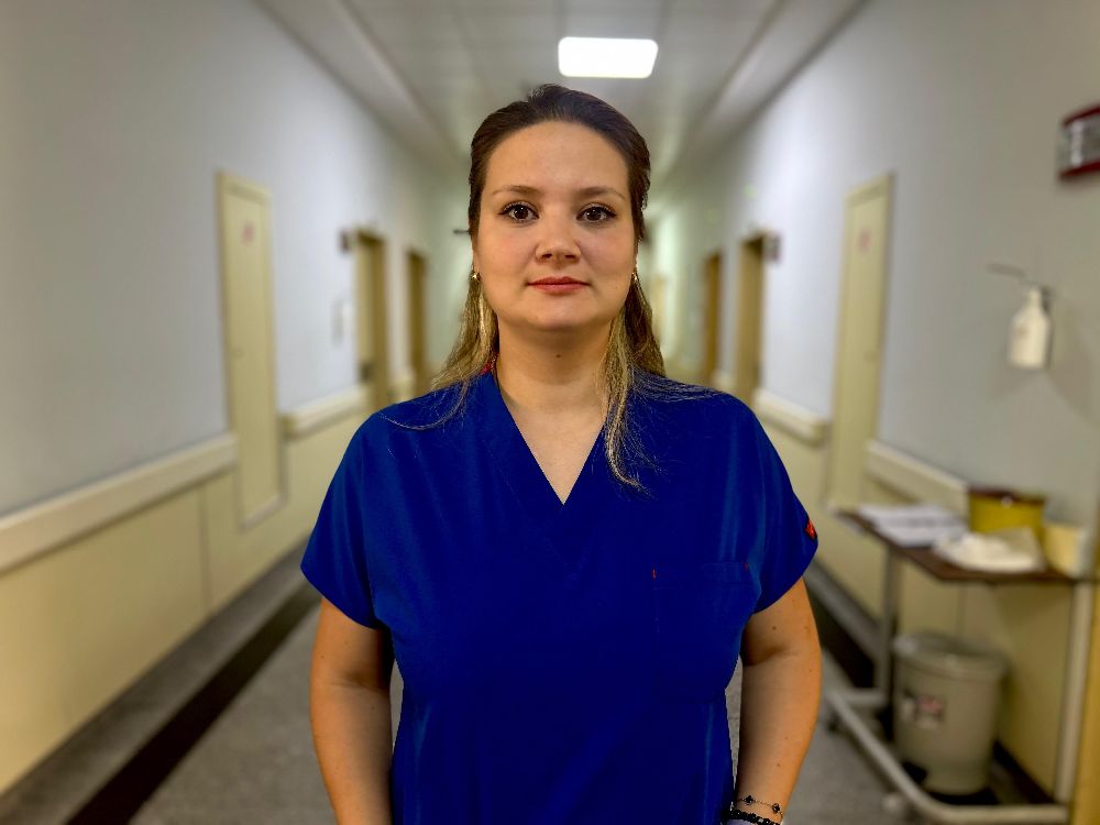 İmplant vidası ciğerine kaçan hasta ölümden döndü