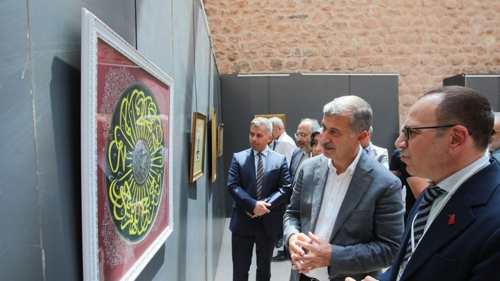 İshak Paşa Sarayı’nda gözdolduran sergi