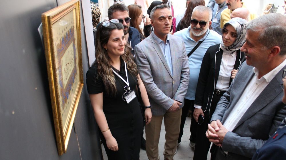 İshakpaşa sarayı 80 sanatçı ve eserlerini ağırladı