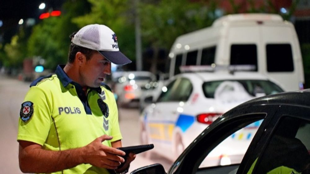 Isparta’da asayiş uygulamasında ruhsatsız av tüfeği ele geçirildi