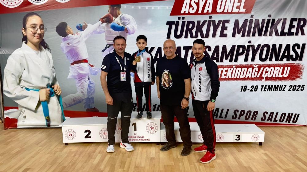 Ispartalı Yalın Berk Türker, karatede Türkiye şampiyonu oldu