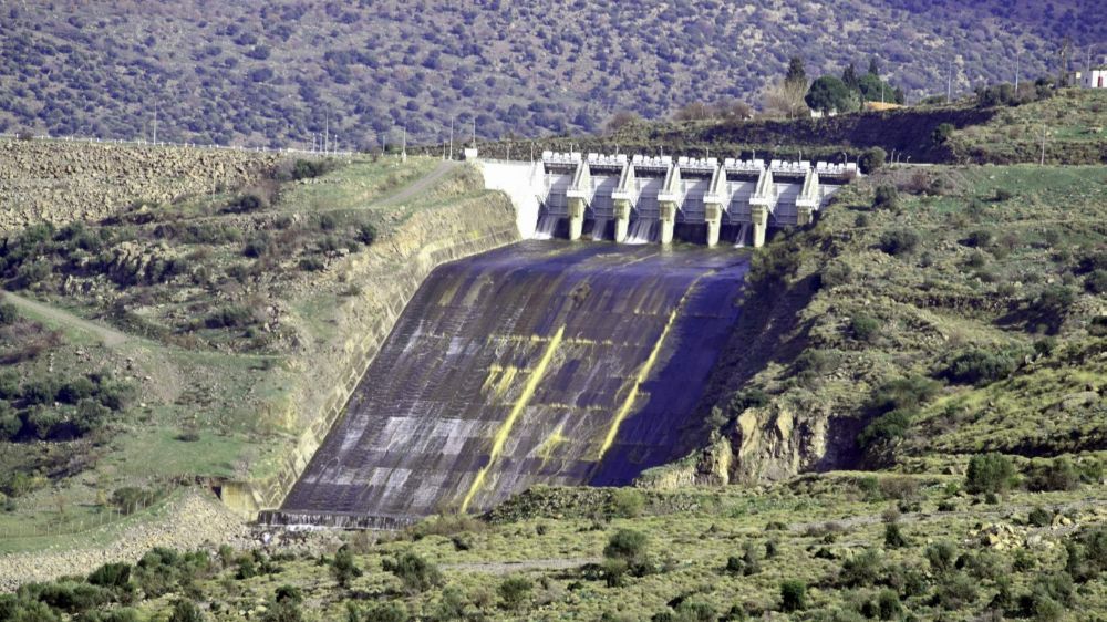 İzmir'in en dolu barajı Güzelhisar