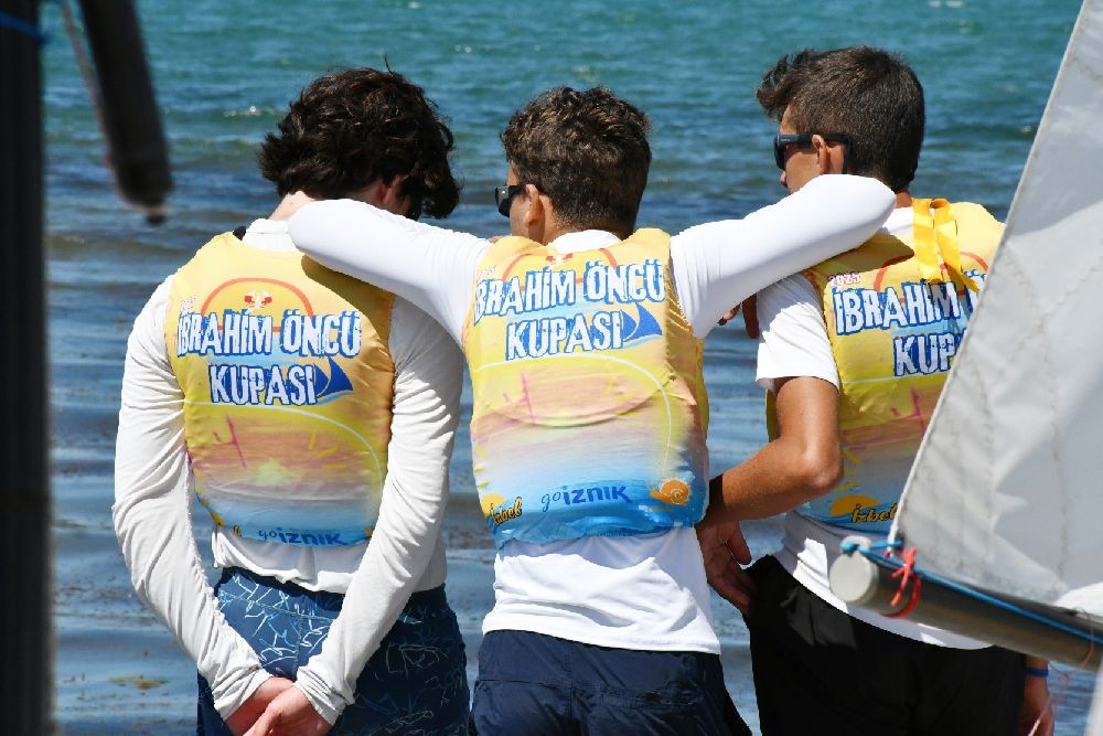 İznik Gölü'nde görsel şölen