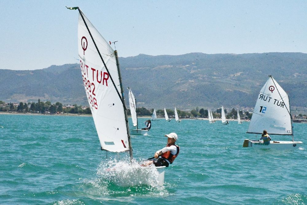 İznik Gölü'nde görsel şölen