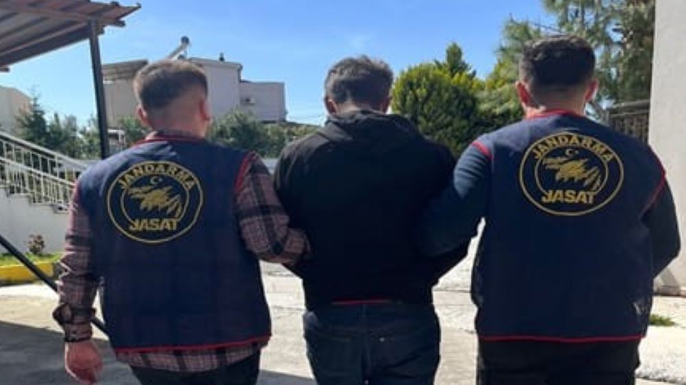 Jandarma, 6 ayda 2 bin aranan şahsı yakaladı