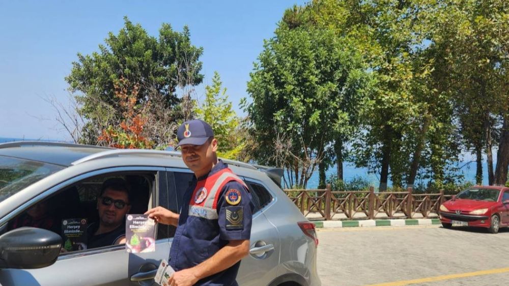 Jandarma ekipleri çevre ve orman yangınlarına karşı bilgilendirdi