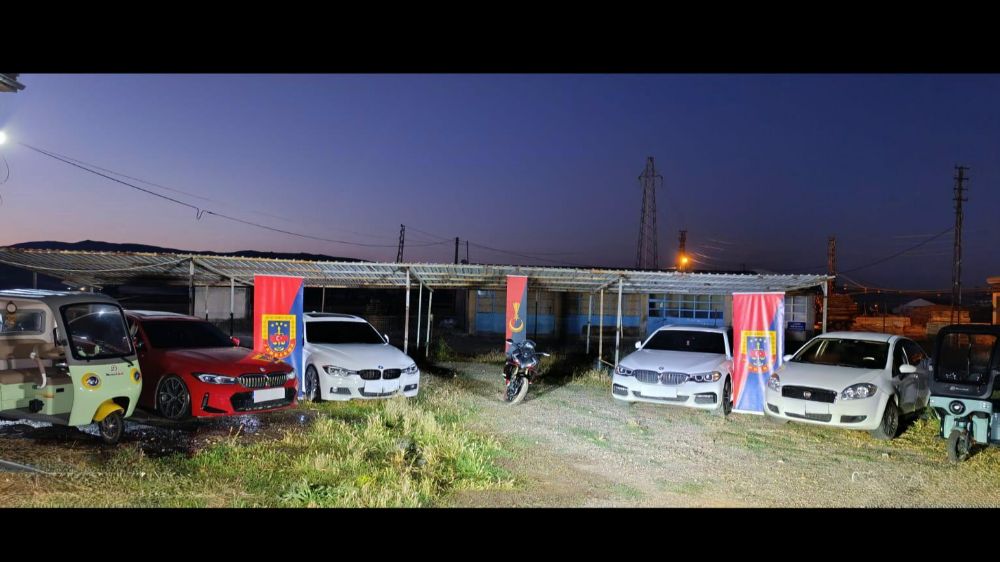  Jandarma ekiplerinden altın ve döviz hırsızlarına darbe