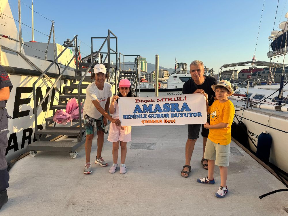 Kadın yelkenci, 1500 deniz milini 15 gün 6 saat 41 dakikada aştı