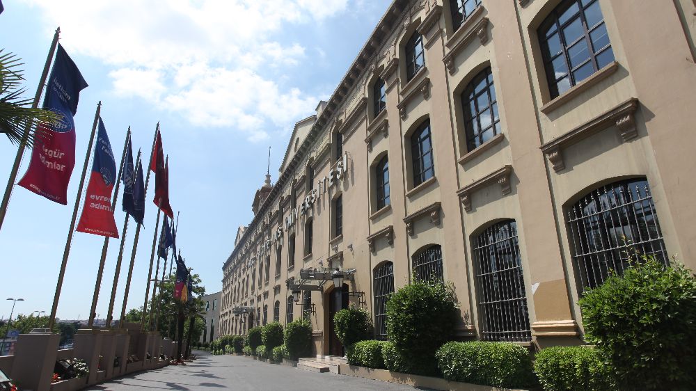 Kadir Has Üniversitesi’ne YÖKAK’tan tam akreditasyon