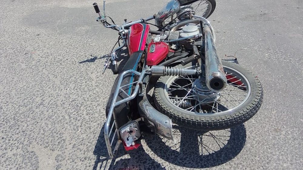 Karapınar'da motosiklet ile kamyonet çarpıştı: 1 yaralı